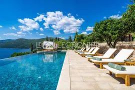 Location de vacances Villa Nebeski