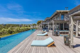 Location de vacances Villa Rezza