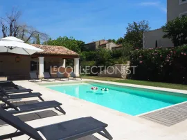 Location de vacances Bastide de Fontvieille