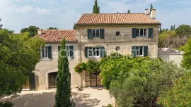 Bastide de Fontvieille Fontvieille