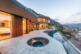 Location de vacances Villa Miralago