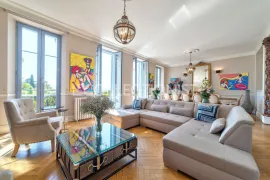 Location de vacances Château Fiora