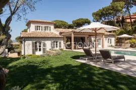 Location de vacances Villa Lyra