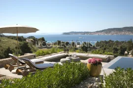 Location de vacances Villa Atalante