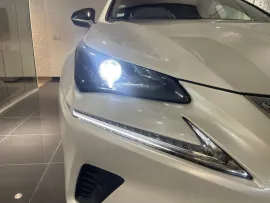 Voiture LEXUS NX 300H HYBRIDE 2WD MC DESIGN APP MY21 SR