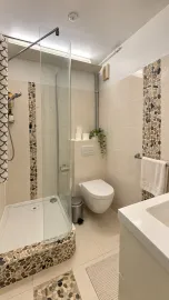 Vente APPARTEMENT DE 100m² AVEC BALCON, CAVE ET PARKING