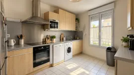 Vente APPARTEMENT DE 100m² AVEC BALCON, CAVE ET PARKING