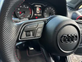 Voiture Audi S3 Black Edition