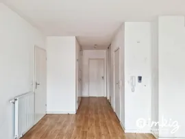 Vente Aubervilliers – 4 pièces 79 m² traversant parking