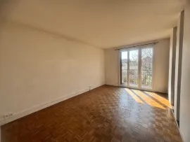 Vente St-Maur Le Parc 2-3 pièces de 56m2