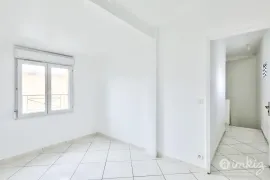 Vente Maison 5 pièces et deux F3 indépendants