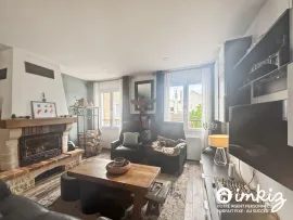 Vente APPARTEMENT 4 PIECES TYPE MAISON DE VILLE