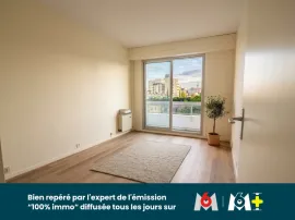 Vente Paris 15ème - Quartier St Lambert - Appartement 2 pieces 46m2 avec terrasse - 8eme etage - calme et lumineux