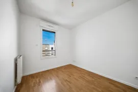 Vente Appartement 3 pièces avec terrasse - Suresnes