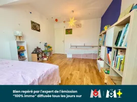 Vente Appartement 3 pièces avec balcon et Garage - 2 chambres + un bureau -  dernier étage