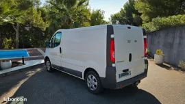 Voiture Renault Trafic II L1H1 Grand Confort
