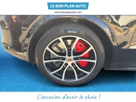 Voiture PORSCHE CAYENNE 4 0 V8 550 CV TIPTRONIC