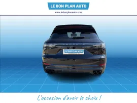 Voiture PORSCHE CAYENNE 4 0 V8 550 CV TIPTRONIC