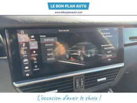 Voiture PORSCHE CAYENNE 4 0 V8 550 CV TIPTRONIC