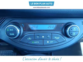 Voiture TOYOTA Yaris III Ph3 100h Collection 5p