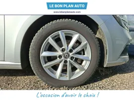 Voiture RENAULT Megane IV (BFB) Ph1 TCe 130 egy Intens