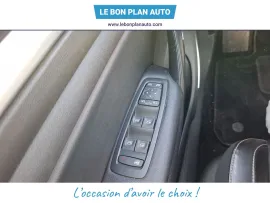 Voiture RENAULT Megane IV (BFB) Ph1 TCe 130 egy Intens