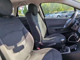 Voiture RENAULT Captur dCi 90 Energy eco2 Zen