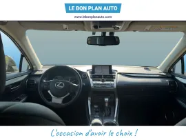 Voiture LEXUS NX I Ph1 300h 4WD Luxe