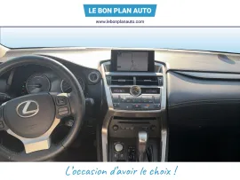 Voiture LEXUS NX I Ph1 300h 4WD Luxe