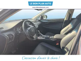 Voiture LEXUS NX I Ph1 300h 4WD Luxe