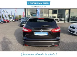 Voiture NISSAN Qashqai II (J11) Ph1 1.2L DIGT 115 N-Connecta 129g