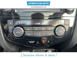 Voiture NISSAN Qashqai II (J11) Ph1 1.2L DIGT 115 N-Connecta 129g