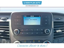 Voiture FORD Transit Custom Kombi 320 L2H2 2.0 EcoBlue 130 Trend Business