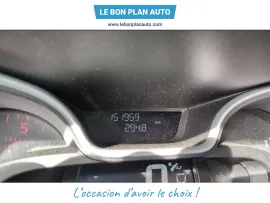 Voiture RENAULT Trafic III (F82) Ph2 L1H1 1000 2.0 dCi 145ch Energ