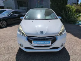 Voiture PEUGEOT 208 I Ph1 1.6 THP XY 3p