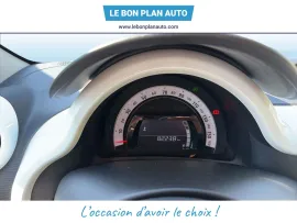Voiture RENAULT Twingo II (C44) Ph1 1.2 LEV 16v 75 Authentique
