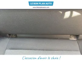 Voiture RENAULT Twingo II (C44) Ph1 1.2 LEV 16v 75 Authentique