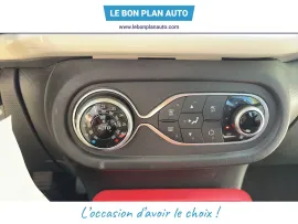 Voiture RENAULT Twingo II (C44) Ph1 1.2 LEV 16v 75 Authentique