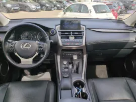 Voiture LEXUS NX I Ph1 300h 4WD Luxe