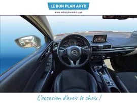 Voiture MAZDA Mazda 3 III Ph2 1.5 SKYACTIVD 105 Elégance