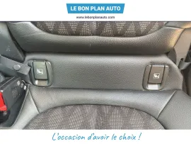 Voiture BMW X1 II (F48) Ph1 NG sDrive18i 140 xLine