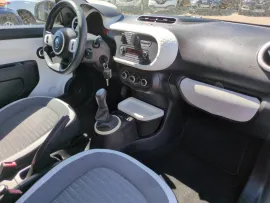 Voiture RENAULT Twingo III (C07) Ph1 1.0 SCe 70 Limited E6