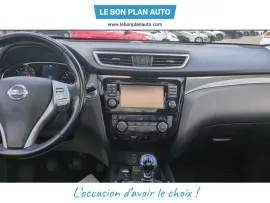 Voiture NISSAN X-Trail III (T32) Ph2 1.6 dCi 130 N-Connecta