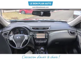 Voiture NISSAN X-Trail III (T32) Ph2 1.6 dCi 130 N-Connecta