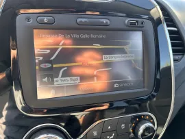 Voiture RENAULT Captur I (J87) Ph1 TCe 120 Intens EDC