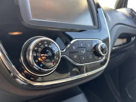 Voiture RENAULT Captur I (J87) Ph1 TCe 120 Intens EDC