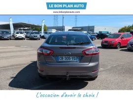 Voiture FORD Mondeo SW III Ph2 2.0 TDCi 140 FAP Titanium