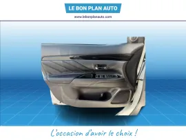 Voiture MITSUBISHI Outlander PHEV I Ph3 PHEV Twin Motor Business 4WD