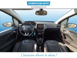 Voiture PEUGEOT 208 I Ph2 1.2 PTech 110 GTLine S&S BA6 5cv 5p