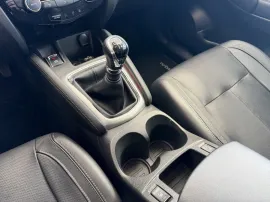 Voiture NISSAN Qashqai II (J11) Ph1 1.2L DIGT 115 Tekna